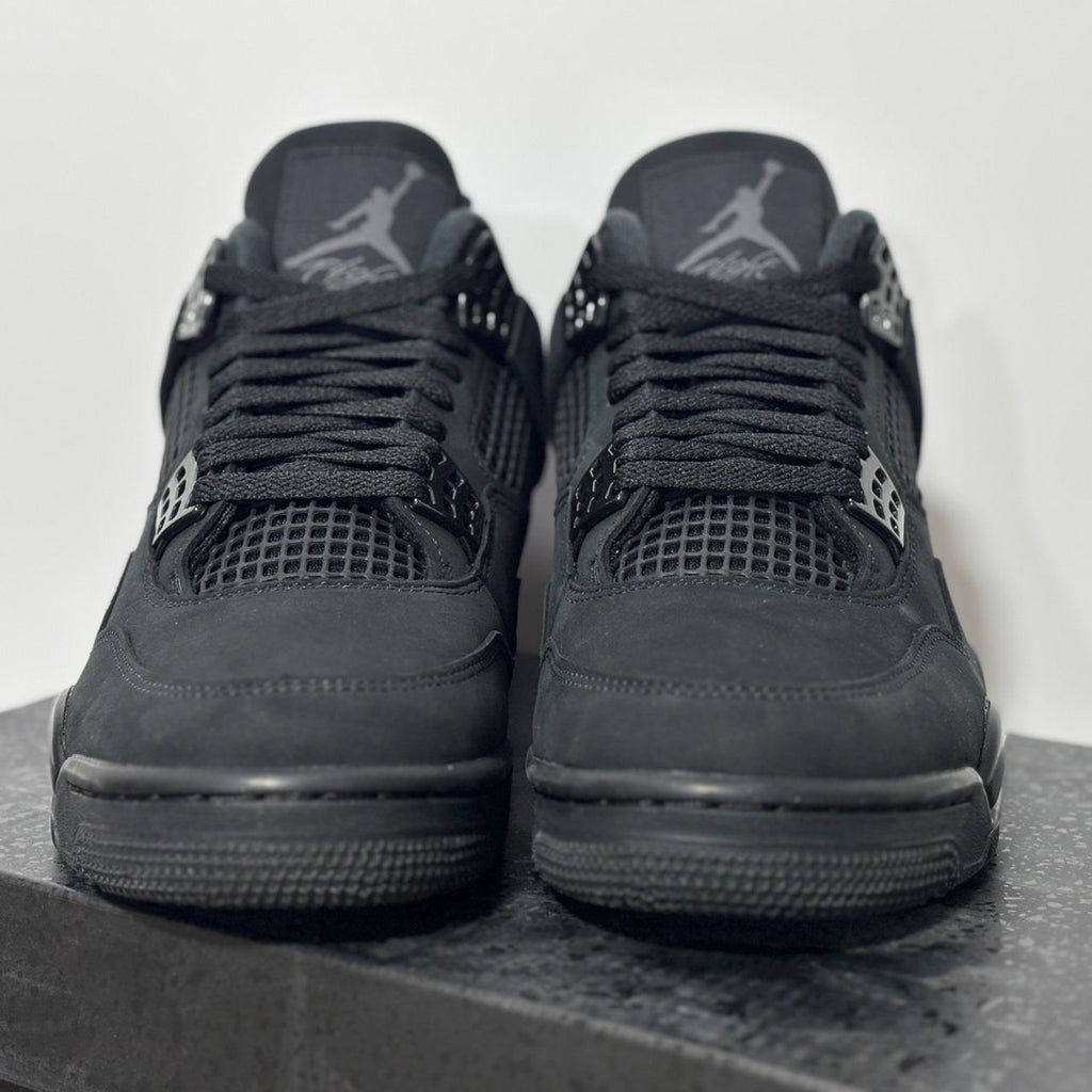 Air Jordan 4 retro “black cats”