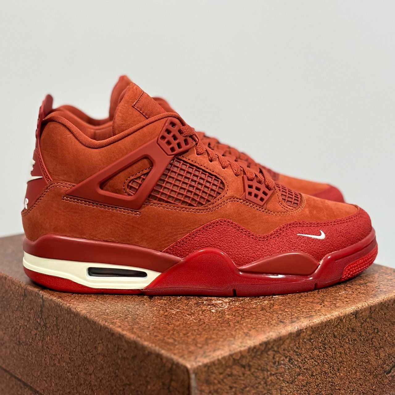 Air Jordan 4 retro “brick by brick”