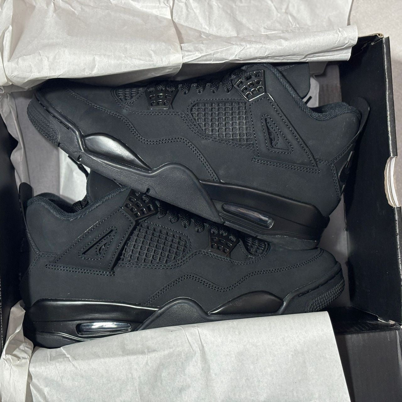 Air Jordan 4 retro “black cats”