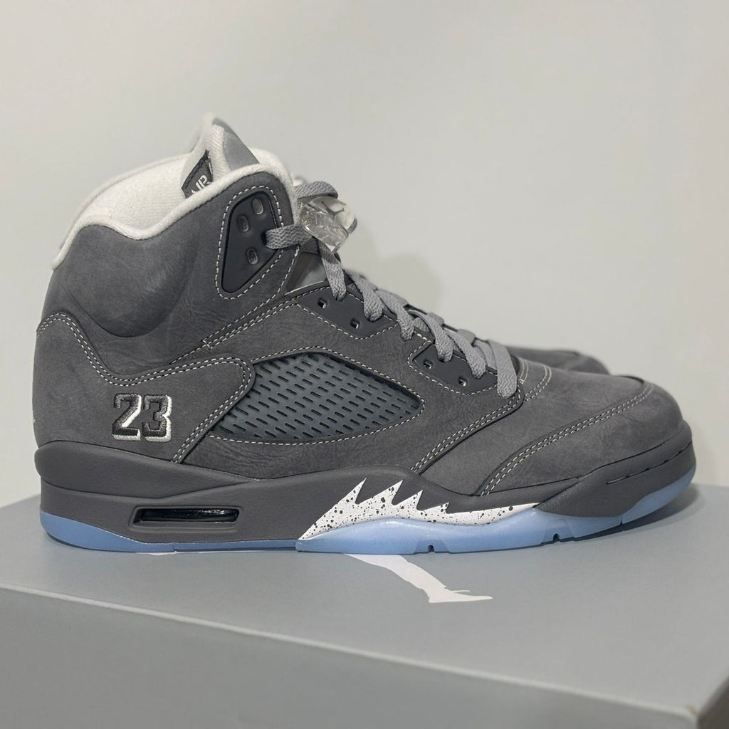 Air Jordan 5 retro “wolf grey”